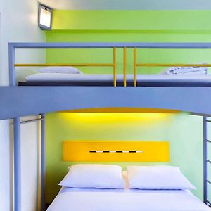 Queen Room Bunk Bed